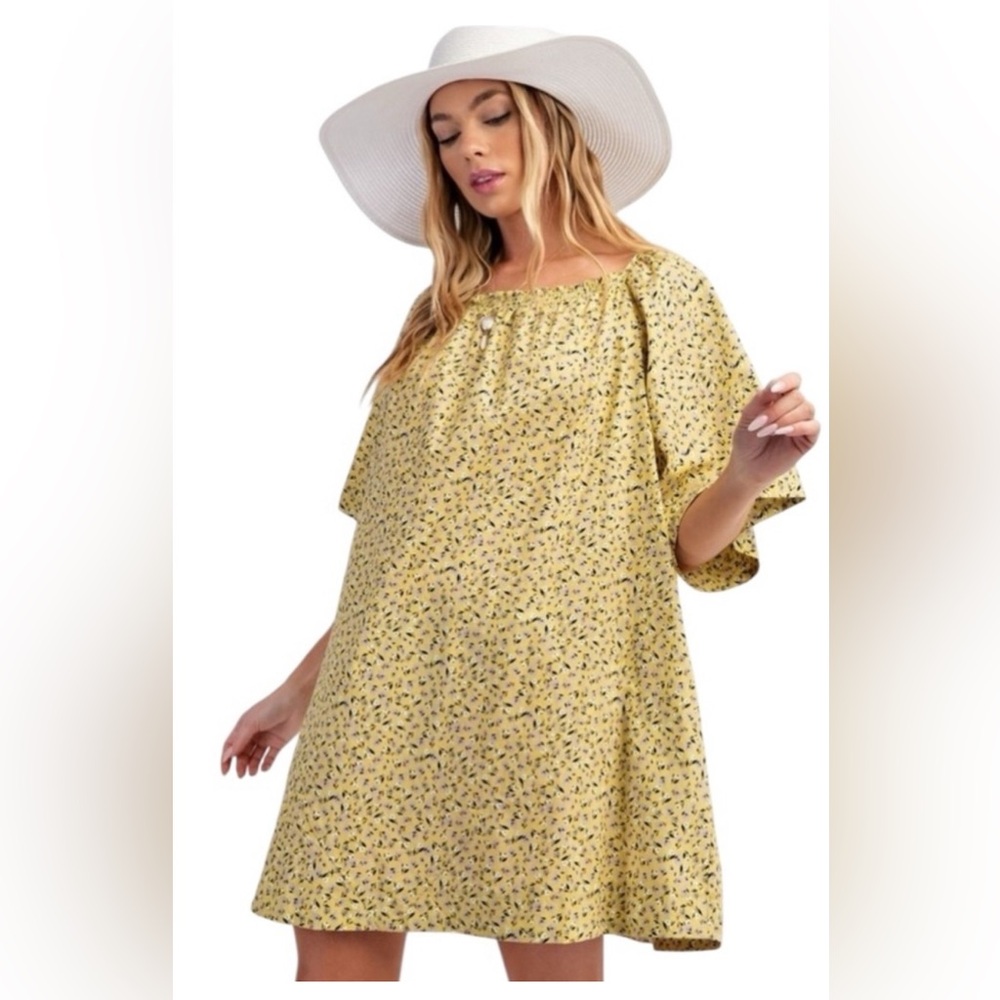 NWT Easel Butterfly Loose Fit Dress Size S